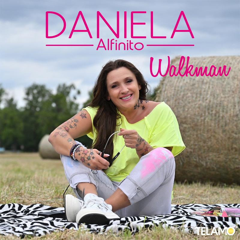 Daniela Alfinito - Walkman